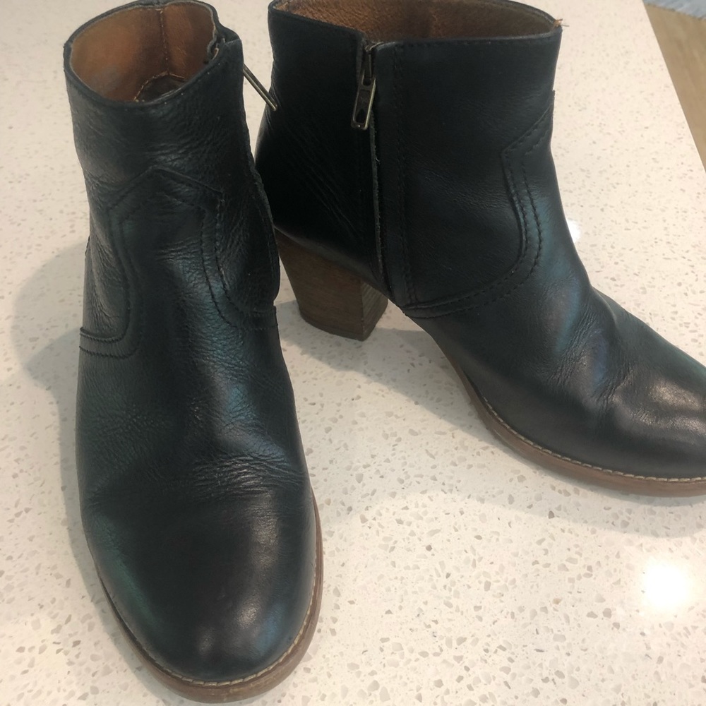 Madewell black boots